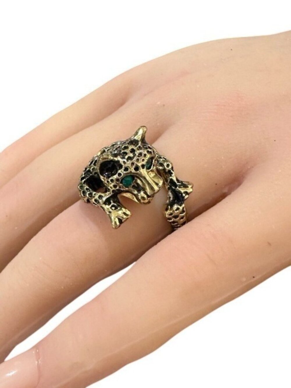 Leopard Wraparound Ring Gold Tone Green Gem Eyes Size 6.5